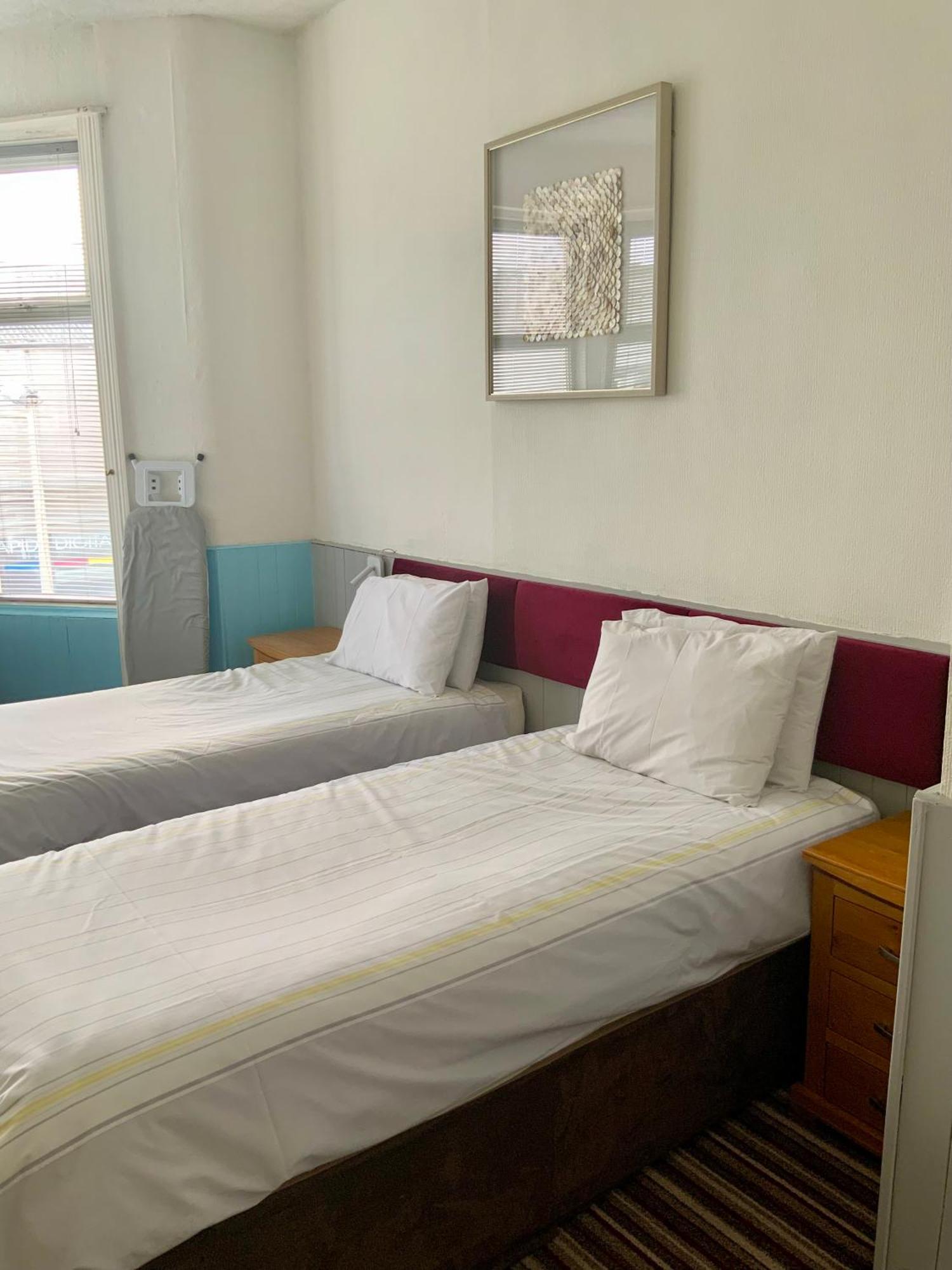 Bromptons Hotel Blackpool Buitenkant foto